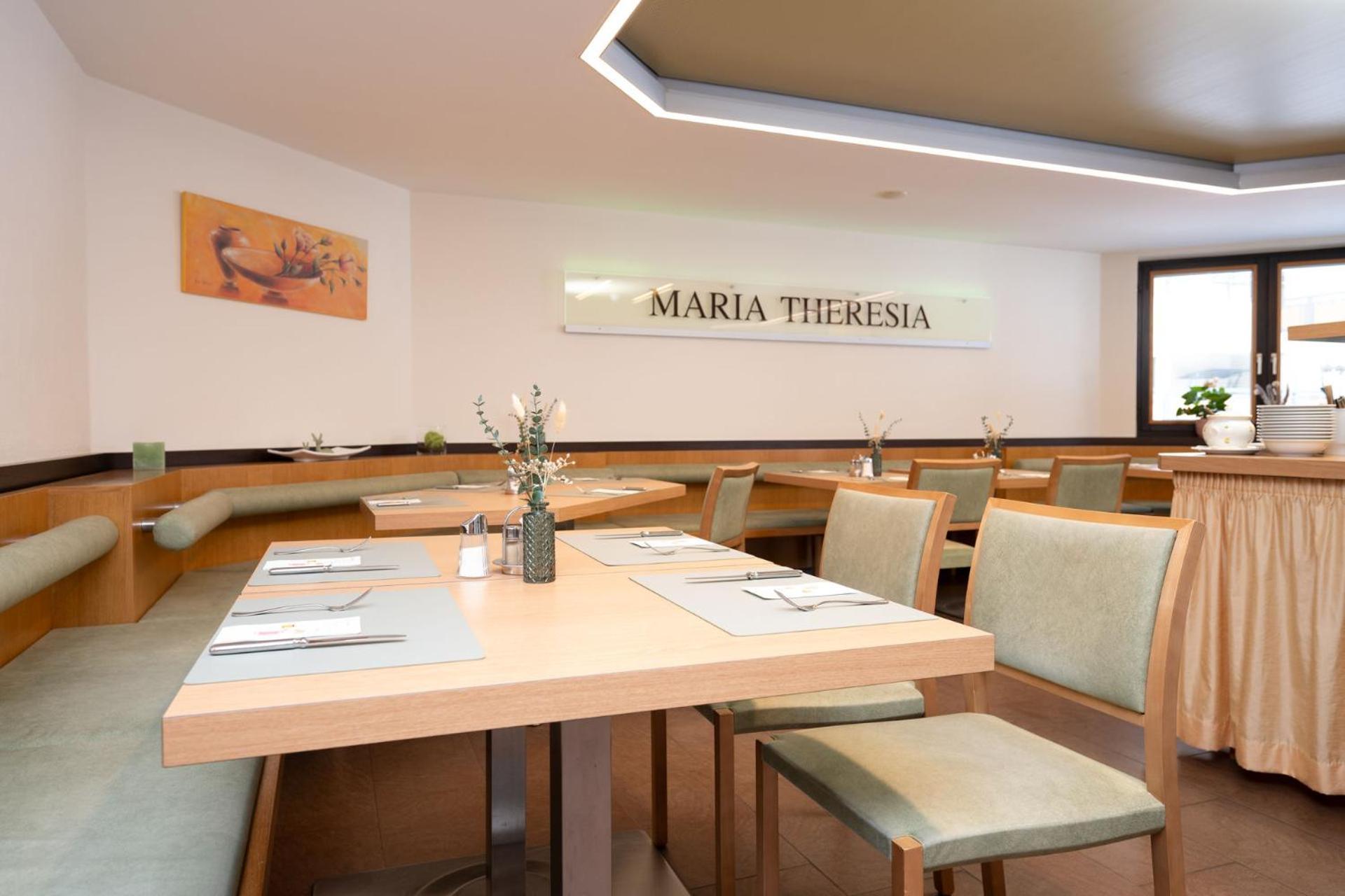 Hotel Garni Maria Theresia Зельден Екстер'єр фото